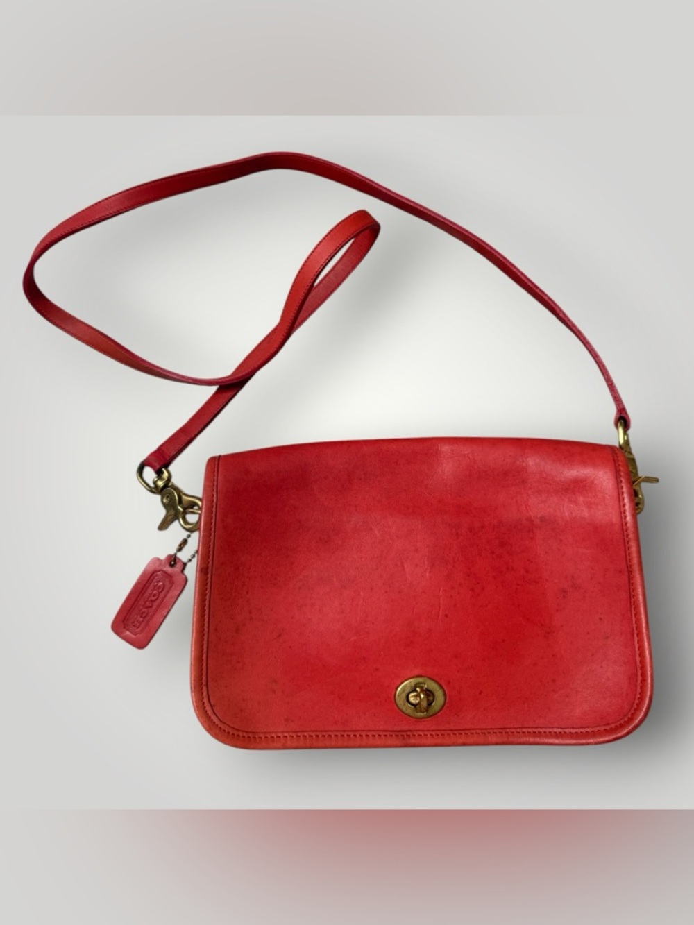Vintage Coach Pocket Purse Crossbody Bag Red Made In USA 80's - Picture 1 of 16